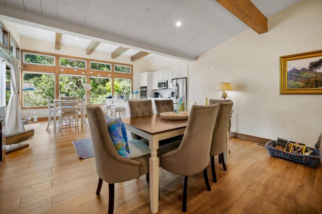 35 Wellings Place, Monterey, CA 93940