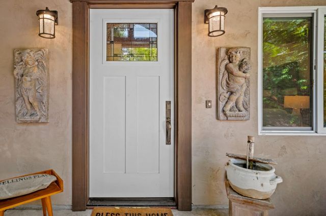 35 Wellings Place, Monterey, CA 93940