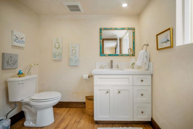 35 Wellings Place, Monterey, CA 93940