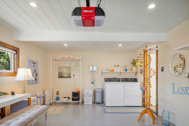 35 Wellings Place, Monterey, CA 93940