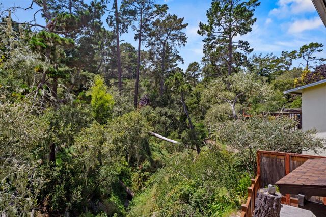 35 Wellings Place, Monterey, CA 93940