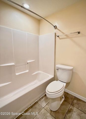 160 Empress Avenue B, Sebastian, FL 32958