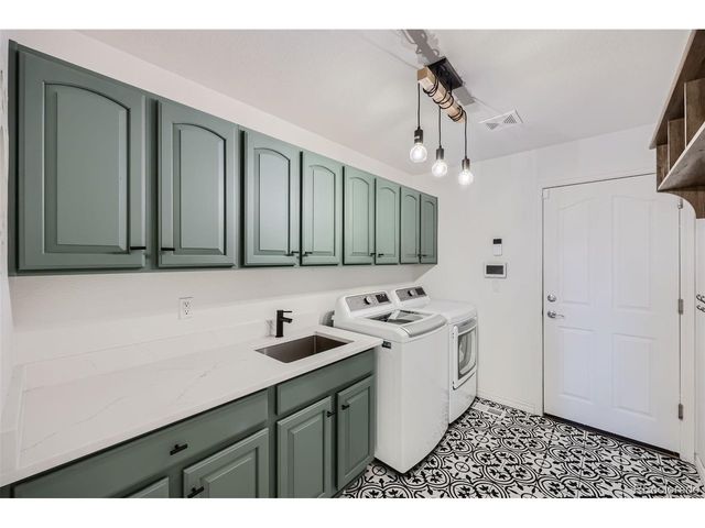 6017 Merchant Pl, Parker, CO 80134