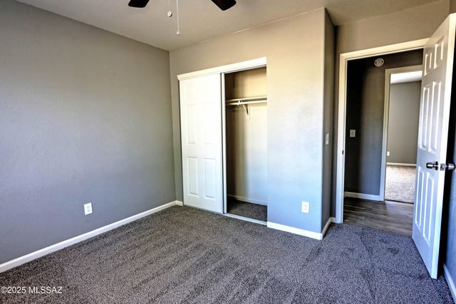 8966 E Fairway Groves Drive, Tucson, AZ 85730