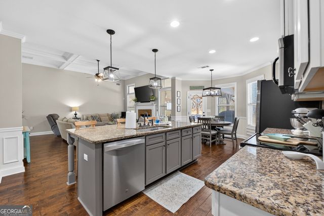 137 Caraway Road, Locust Grove, GA 30248