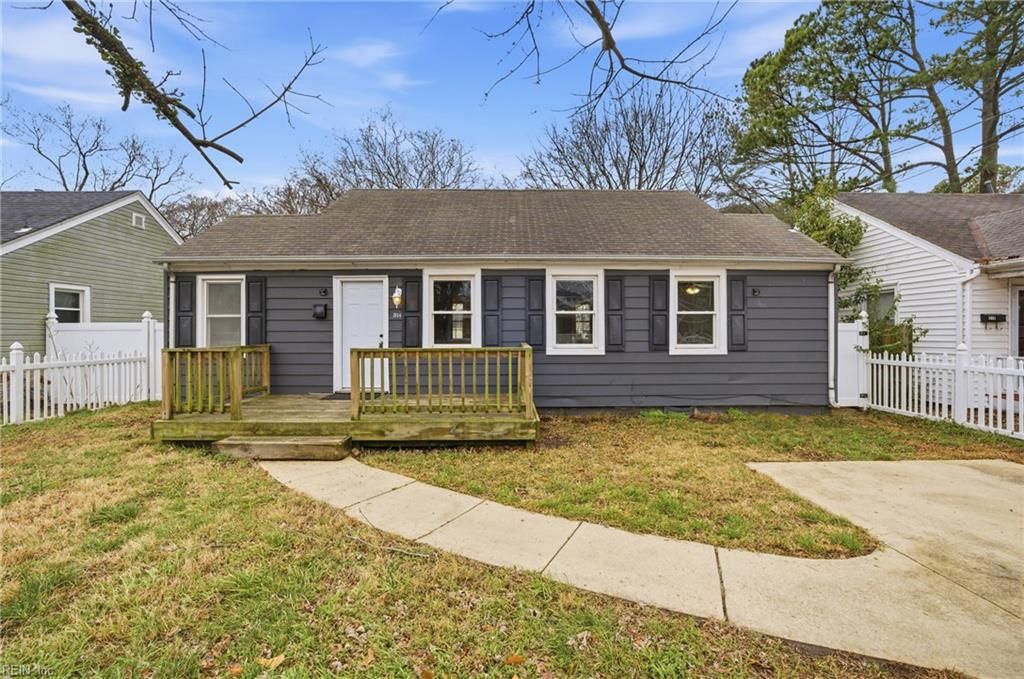 914 Decatur ST, Chesapeake, VA 23324