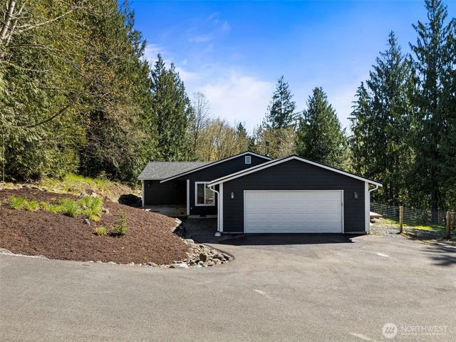 23430 Fisk Road E, Orting, WA 98360