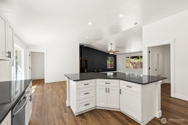 23430 Fisk Road E, Orting, WA 98360