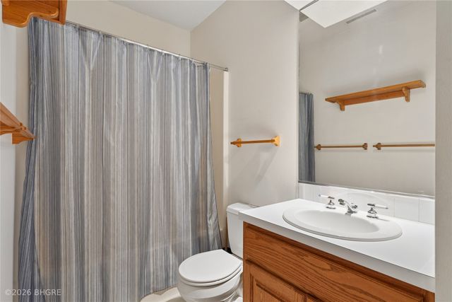 2821 Virginia Place, Des Moines, IA 50321