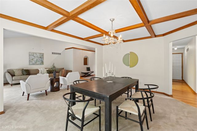 2821 Virginia Place, Des Moines, IA 50321