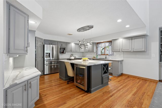 2821 Virginia Place, Des Moines, IA 50321