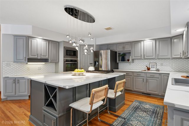 2821 Virginia Place, Des Moines, IA 50321