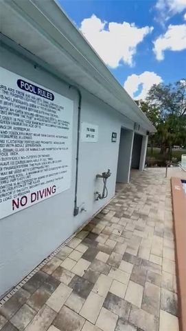 4127 DOLPHIN DRIVE 4127, Tampa, FL 33617