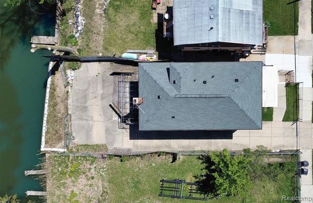 390 Ashland Street, Detroit, MI 48215