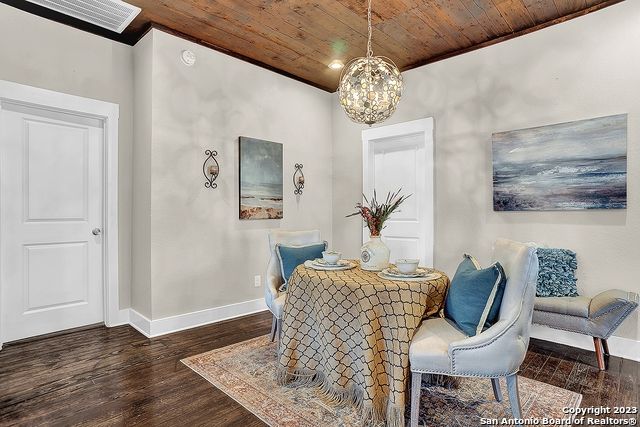 1013 N PALMETTO, San Antonio, TX 78202