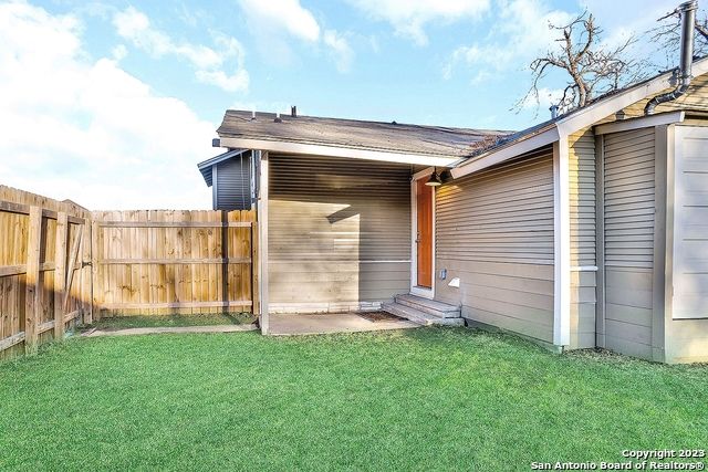1013 N PALMETTO, San Antonio, TX 78202