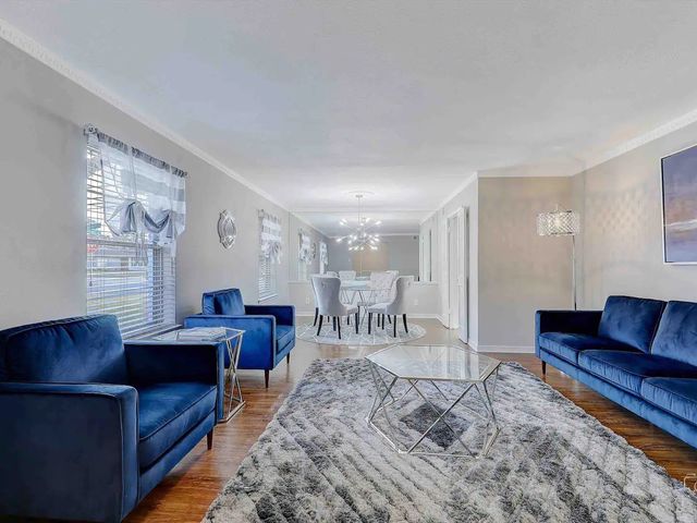 10007 Dale Crest Drive, Dallas, TX 75229