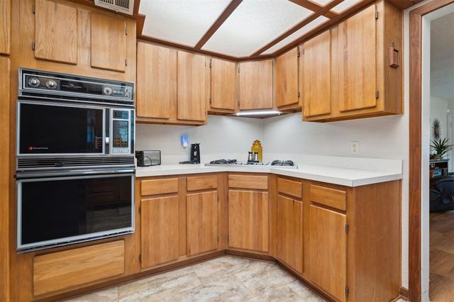 111 E Hughbert Street, Norman, OK 73069