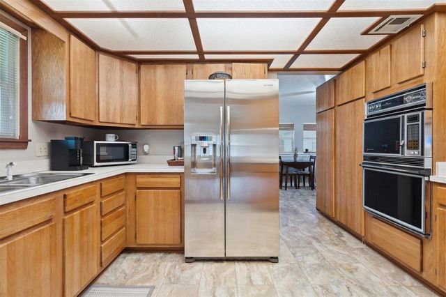 111 E Hughbert Street, Norman, OK 73069