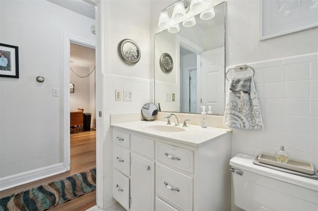 111 E Hughbert Street, Norman, OK 73069