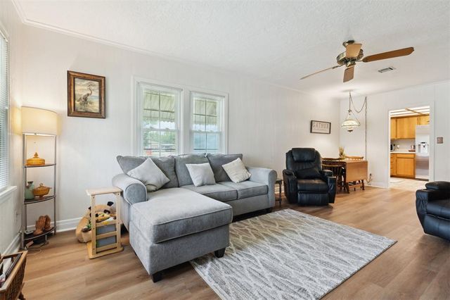 111 E Hughbert Street, Norman, OK 73069