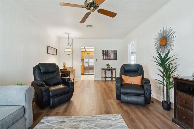 111 E Hughbert Street, Norman, OK 73069