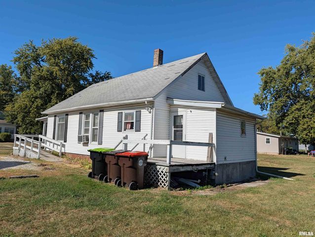 1024 W MAIN Street, Bushnell, IL 61422