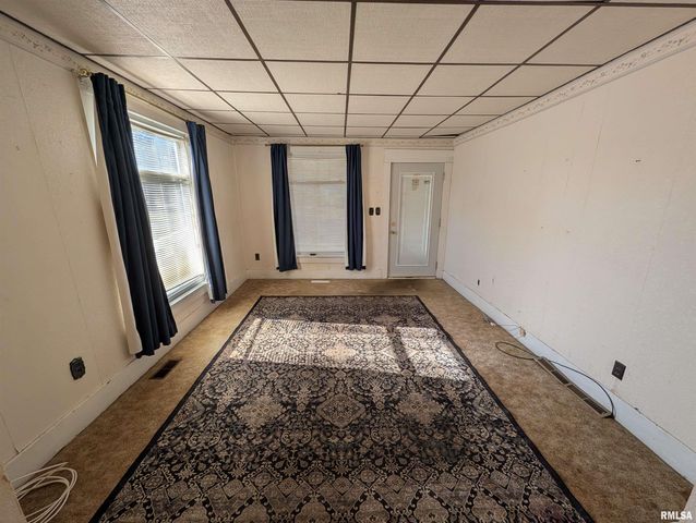 1024 W MAIN Street, Bushnell, IL 61422