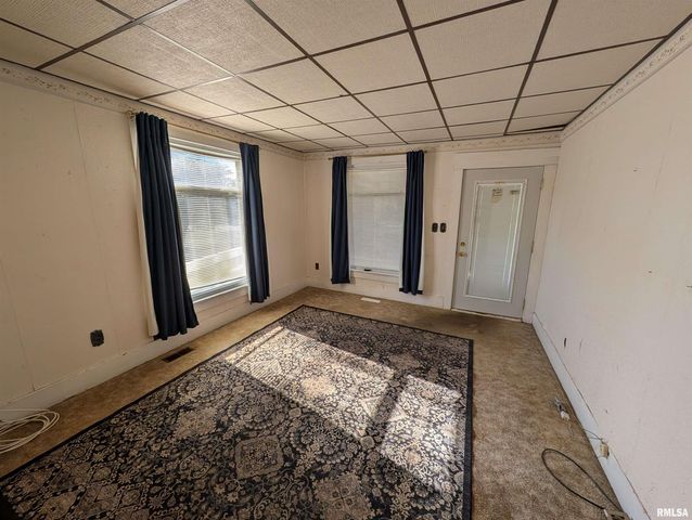 1024 W MAIN Street, Bushnell, IL 61422