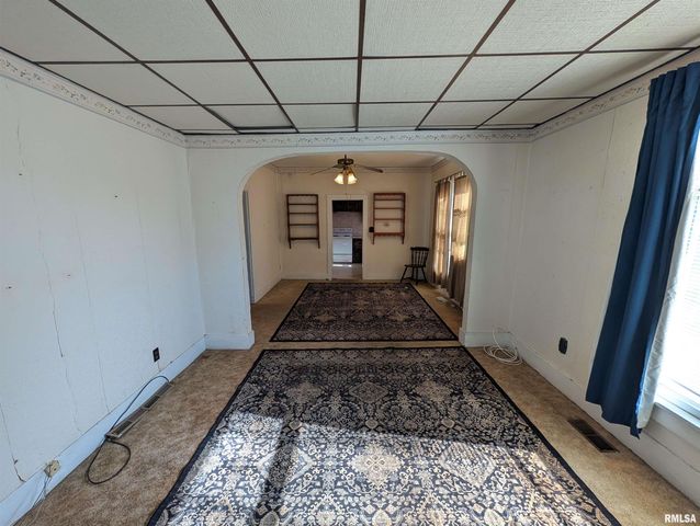 1024 W MAIN Street, Bushnell, IL 61422