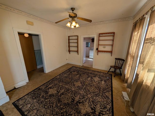 1024 W MAIN Street, Bushnell, IL 61422