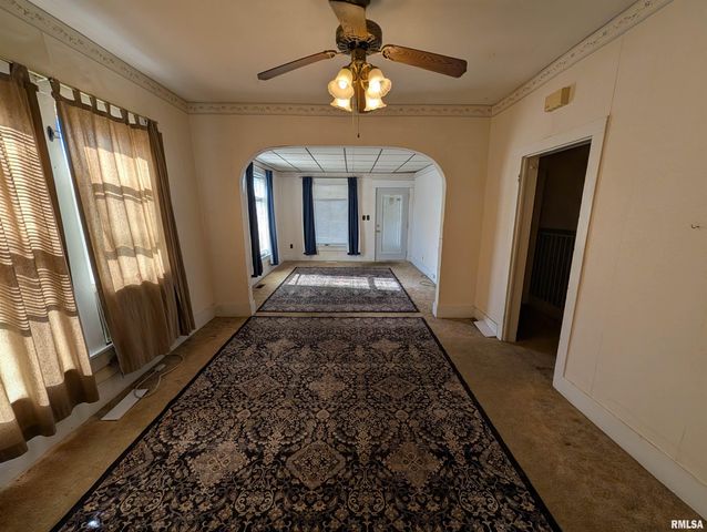 1024 W MAIN Street, Bushnell, IL 61422