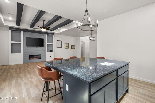 7467 CIMARRON GAP Drive, El Paso, TX 79911