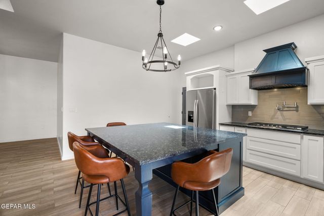 7467 CIMARRON GAP Drive, El Paso, TX 79911