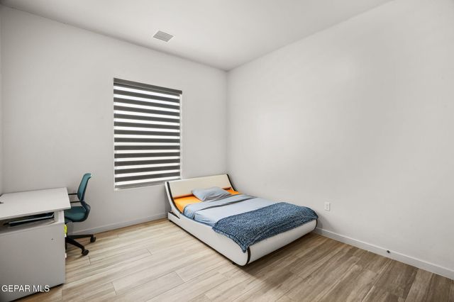 7467 CIMARRON GAP Drive, El Paso, TX 79911