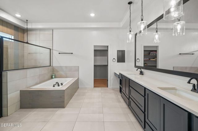 7467 CIMARRON GAP Drive, El Paso, TX 79911