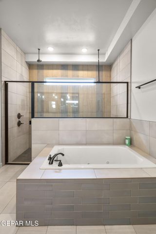 7467 CIMARRON GAP Drive, El Paso, TX 79911