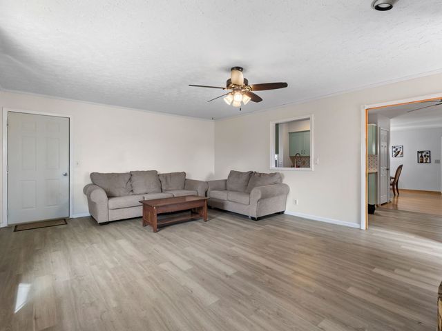 2814 Hillside Court, Bettendorf, IA 52722