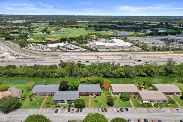 47 Camden B B, West Palm Beach, FL 33417