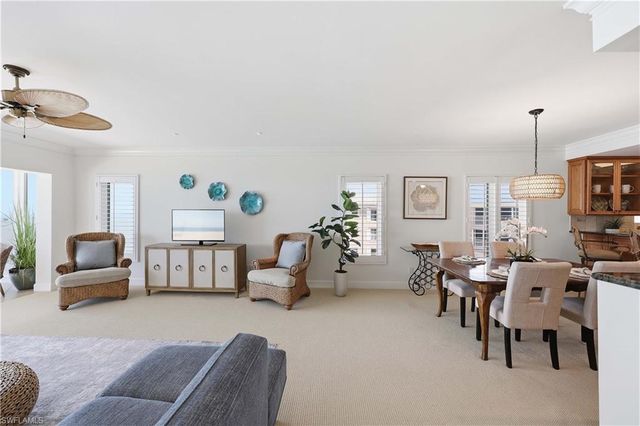 2885 Gulf Shore BLVD N 801, Naples, FL 34103