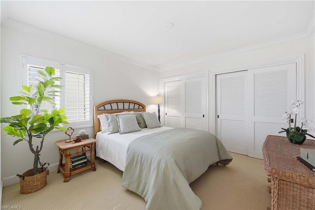 2885 Gulf Shore BLVD N 801, Naples, FL 34103