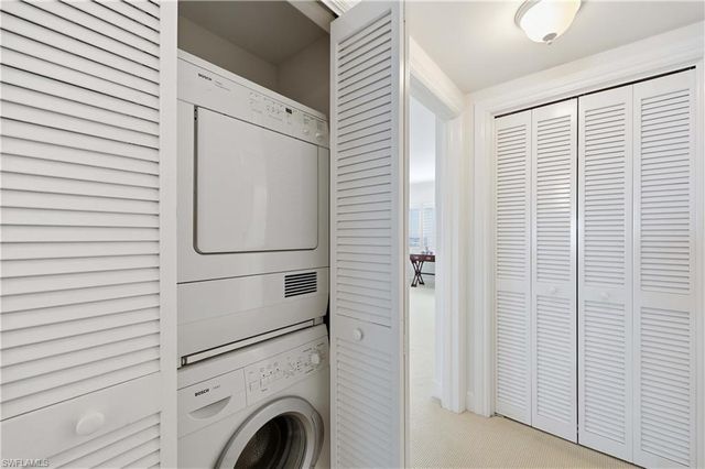 2885 Gulf Shore BLVD N 801, Naples, FL 34103