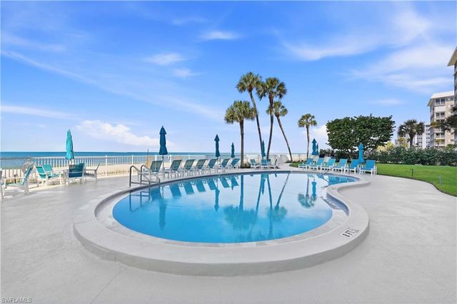 2885 Gulf Shore BLVD N 801, Naples, FL 34103