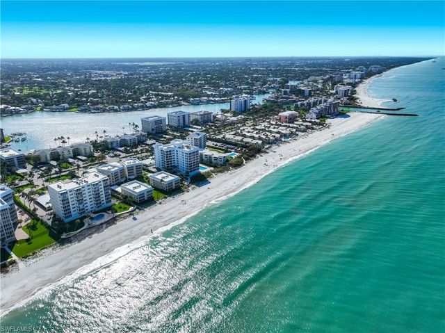 2885 Gulf Shore BLVD N 801, Naples, FL 34103