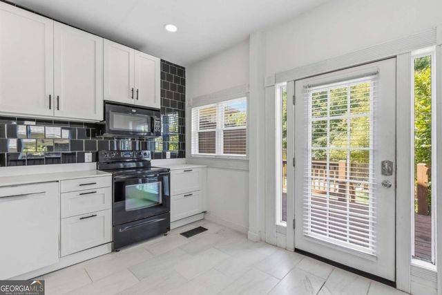 672 Kennesaw Avenue NE, Atlanta, GA 30308