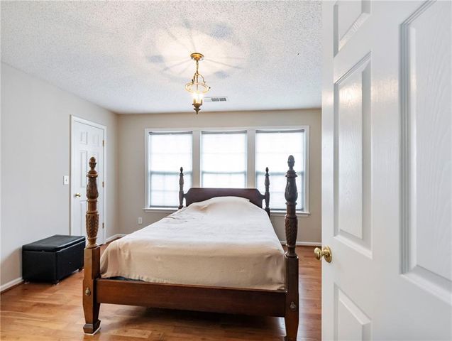 3744 Berkeley Crossing, Duluth, GA 30096