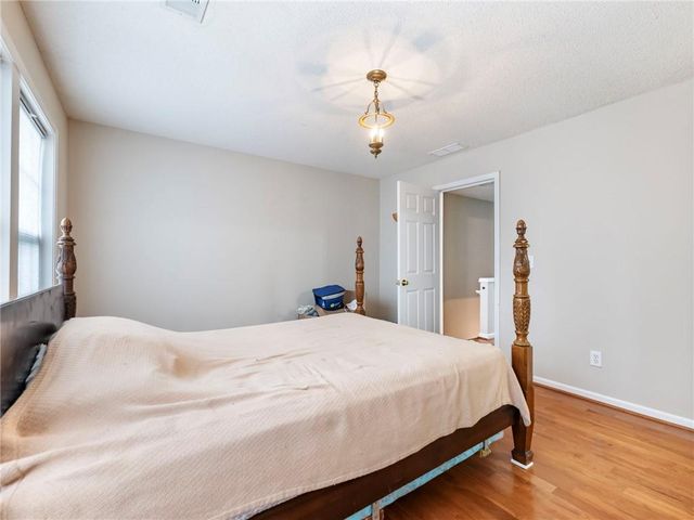 3744 Berkeley Crossing, Duluth, GA 30096