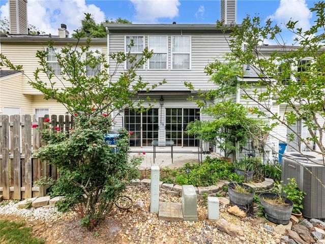 3744 Berkeley Crossing, Duluth, GA 30096