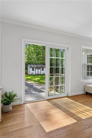200 Mistletoe DR, Newport News, VA 23606