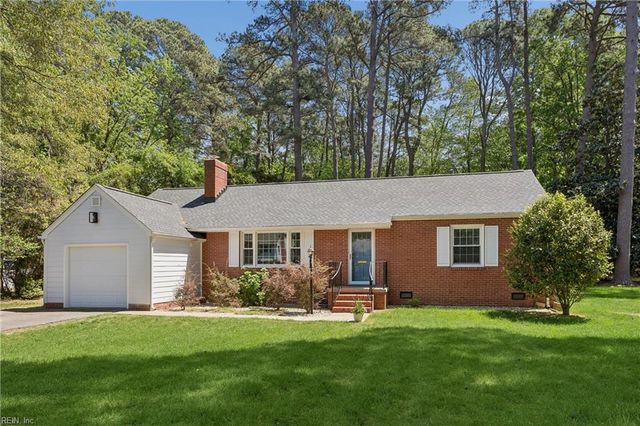 200 Mistletoe DR, Newport News, VA 23606